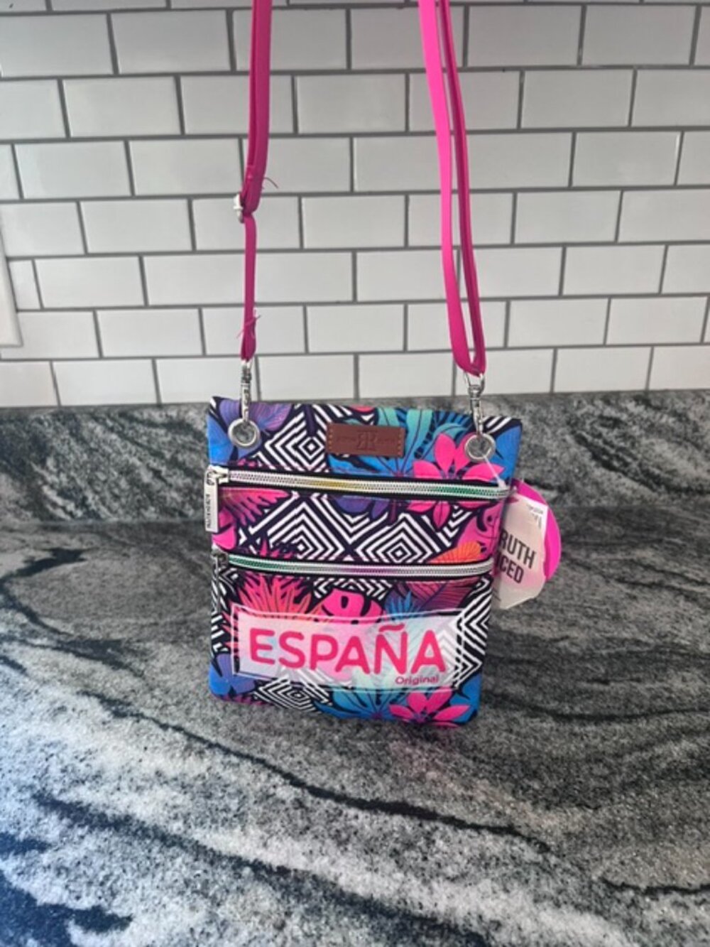 Robin Ruth España Crossbody Bag NWT Pink Tropical Floral Travel Passport Pouch